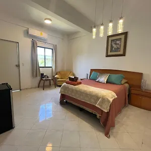 https://caribbean-queen.quintano-roohotels.com