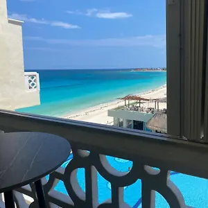 https://cancun-plaza-condo-mexico.quintano-roohotels.com